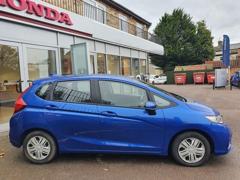 HONDA JAZZ