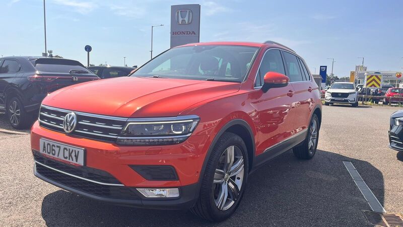 View VOLKSWAGEN TIGUAN 2.0 TSI BlueMotion Tech SEL 4Motion Euro 6 (s/s) 5dr