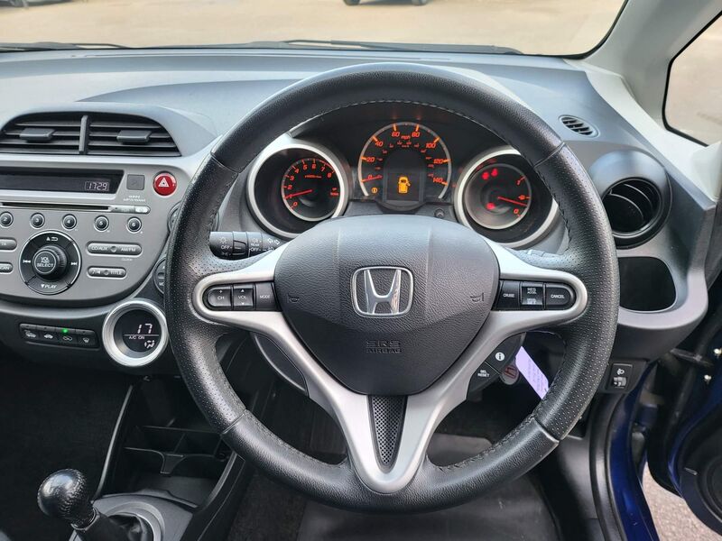 HONDA JAZZ