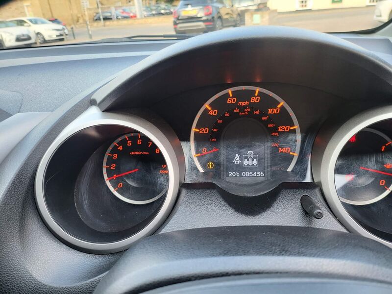 HONDA JAZZ