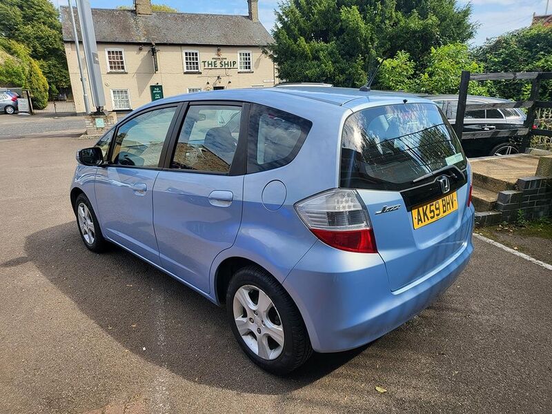 HONDA JAZZ