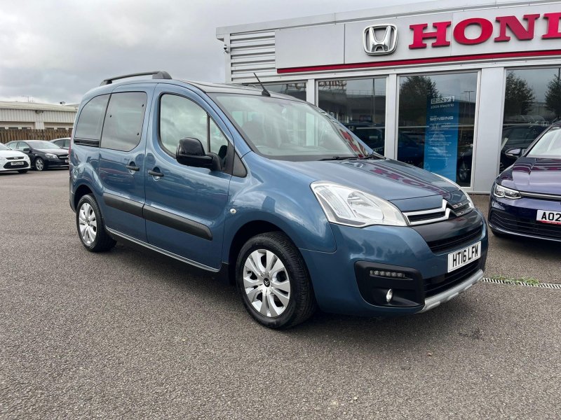 View CITROEN BERLINGO 1.6 BlueHDi XTR Multispace MPV Euro 6 (s/s) 5dr