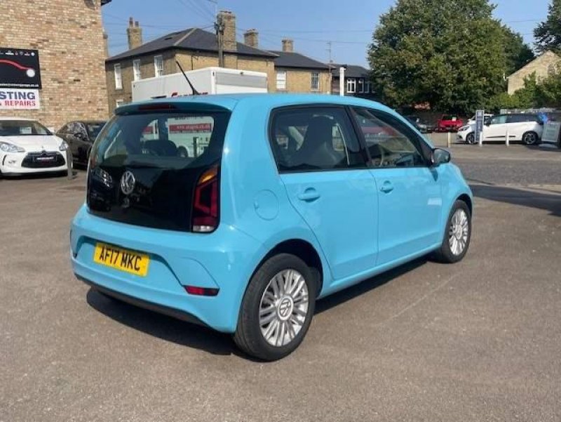 View VOLKSWAGEN UP 1.0 BlueMotion Tech Move up! Euro 6 (s/s) 5dr