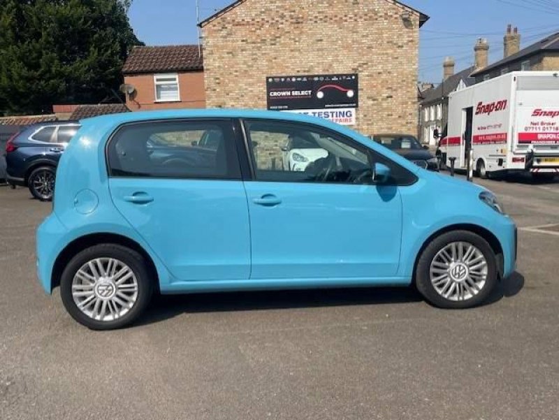 VOLKSWAGEN UP