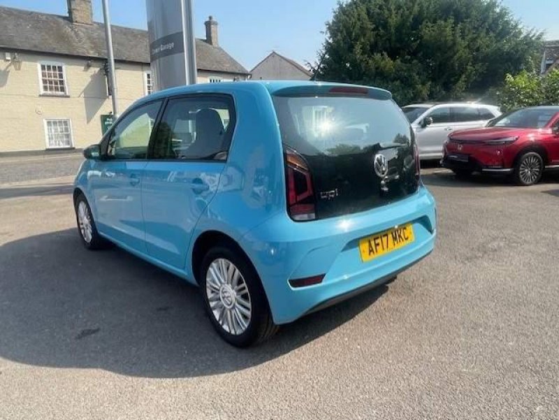 VOLKSWAGEN UP