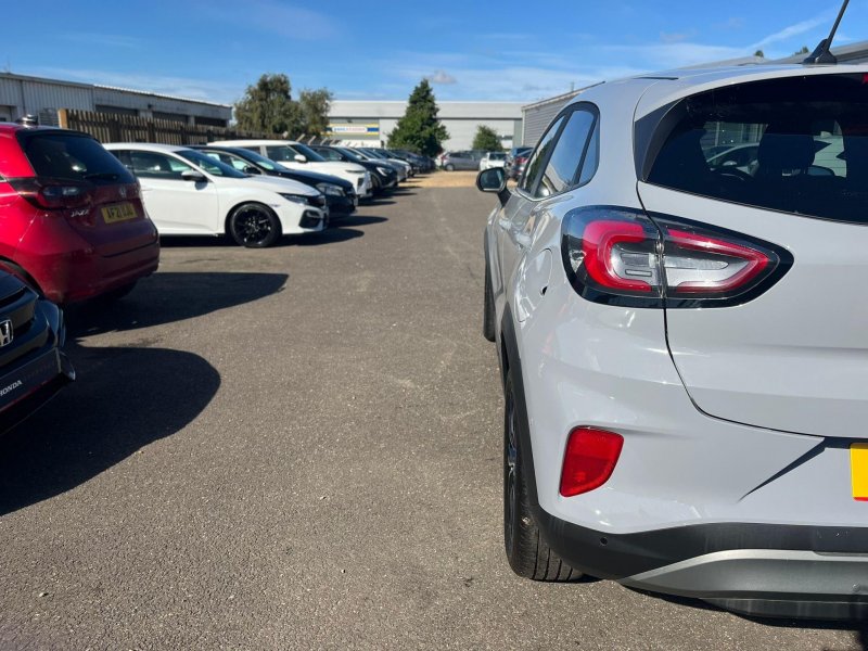 FORD PUMA