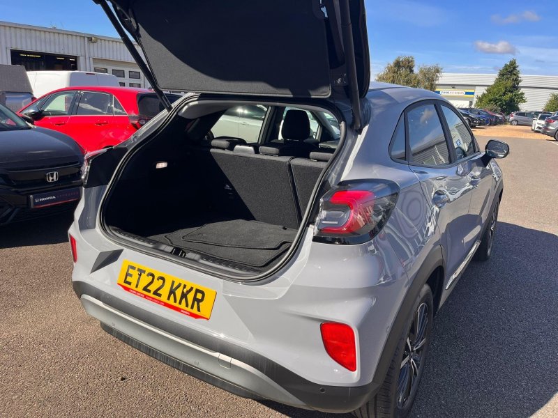 FORD PUMA