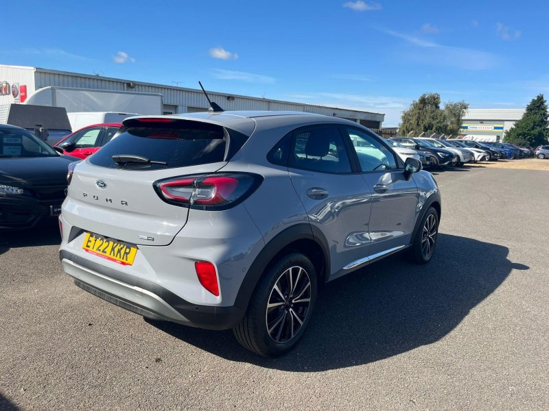 FORD PUMA