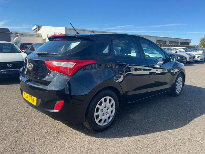 View HYUNDAI I30 1.4 Classic Euro 5 5dr