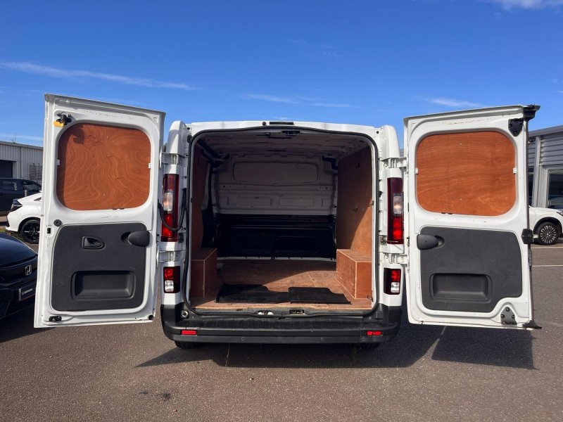 RENAULT TRAFIC