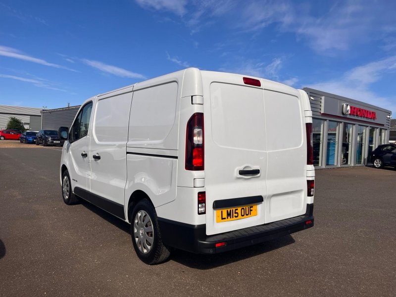 View RENAULT TRAFIC 1.6 dCi ENERGY 27 Business+ SWB Standard Roof Euro 5 (s/s) 5dr