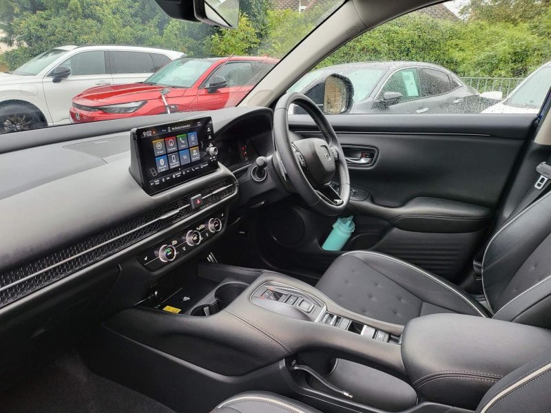 HONDA ZR-V