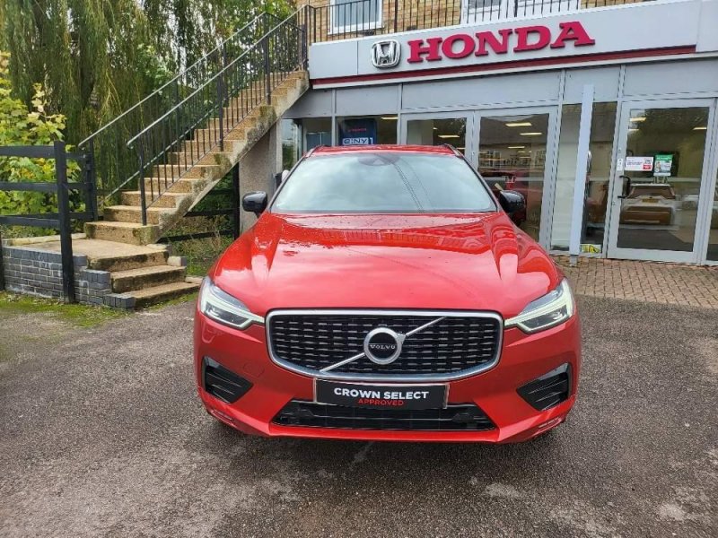 View VOLVO XC60 2.0 T5 R-Design Auto AWD Euro 6 (s/s) 5dr