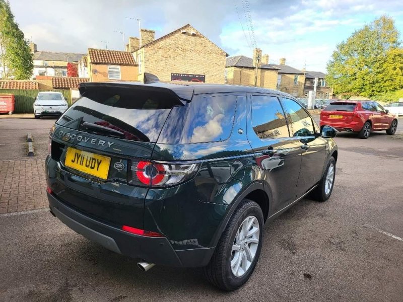 LAND ROVER DISCOVERY SPORT