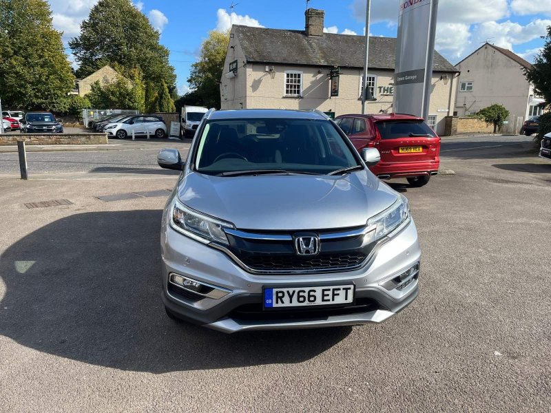 View HONDA CR-V 2.0 i-VTEC SE Plus 4WD Euro 6 (s/s) 5dr