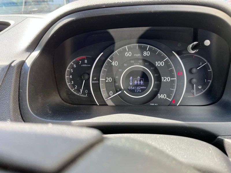 View HONDA CR-V 2.0 i-VTEC SE Plus 4WD Euro 6 (s/s) 5dr