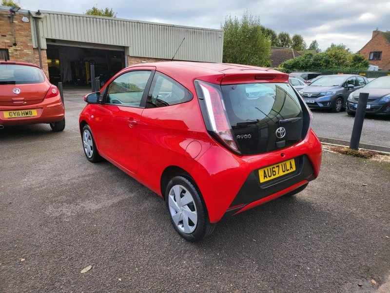 TOYOTA AYGO