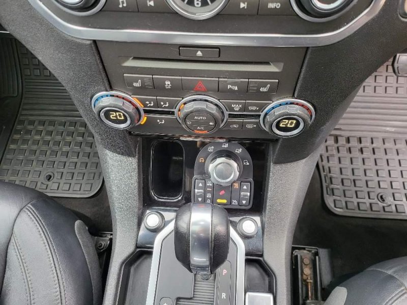 LAND ROVER DISCOVERY 4
