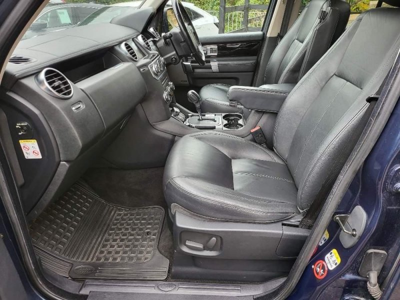 LAND ROVER DISCOVERY 4
