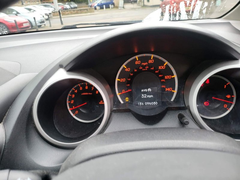 HONDA JAZZ