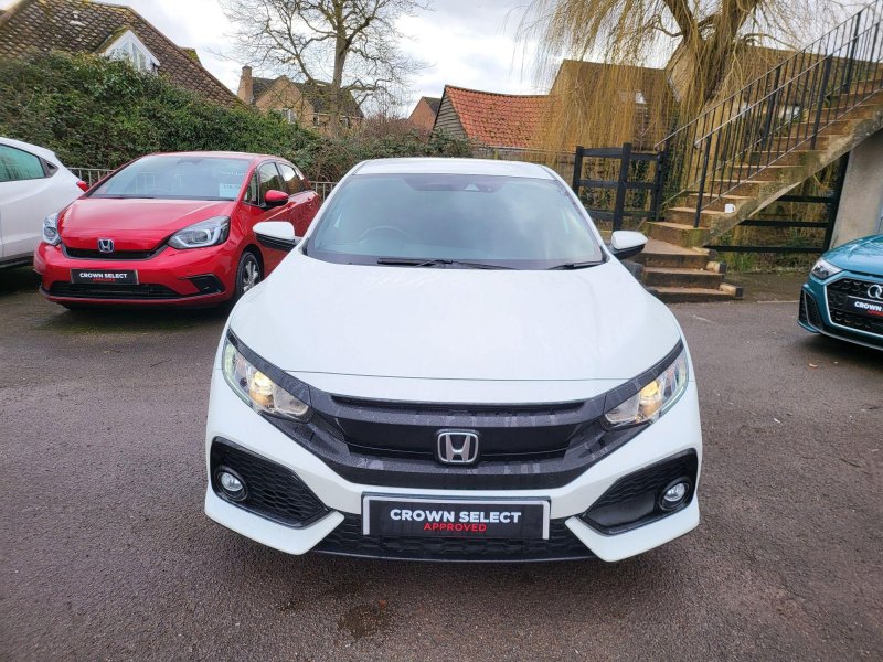 View HONDA CIVIC 1.0 VTEC Turbo SR CVT Euro 6 (s/s) 5dr