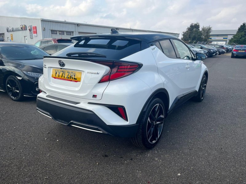 View TOYOTA C-HR 1.8 VVT-h GR SPORT CVT Euro 6 (s/s) 5dr