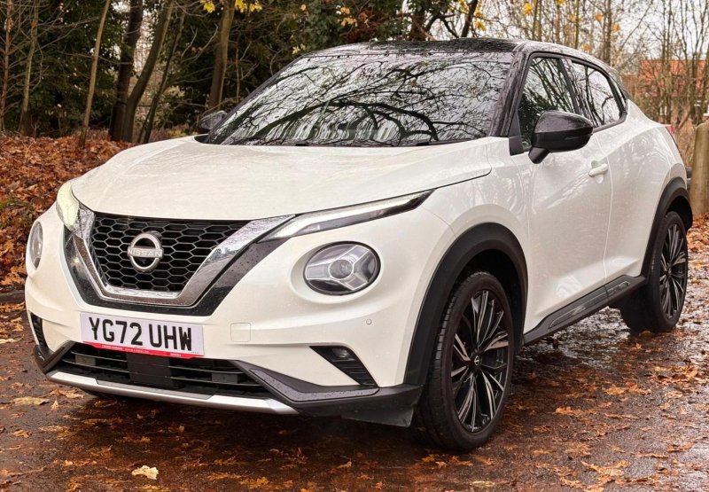 View NISSAN JUKE 1.0 DIG-T Tekna+ DCT Auto Euro 6 (s/s) 5dr