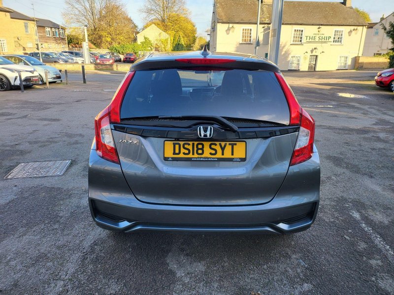 HONDA JAZZ