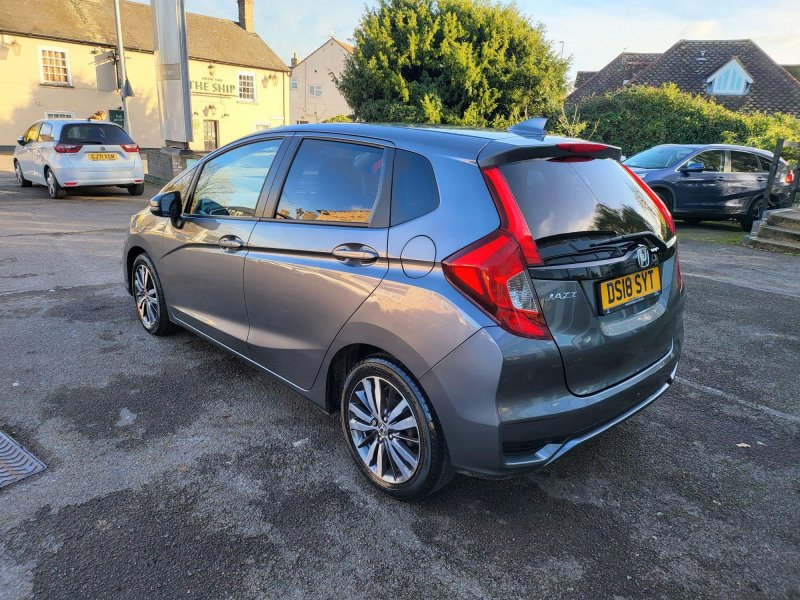 HONDA JAZZ