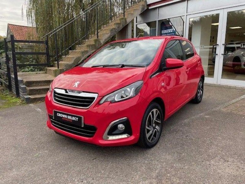 PEUGEOT 108
