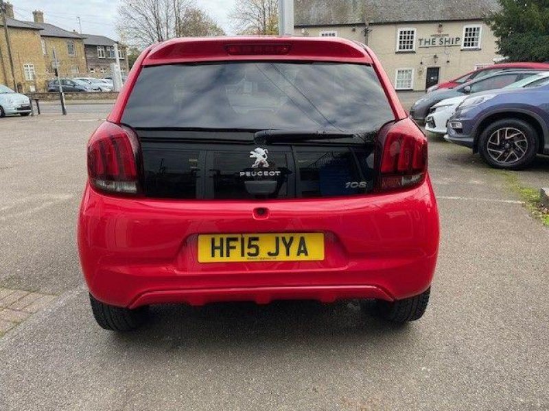 PEUGEOT 108