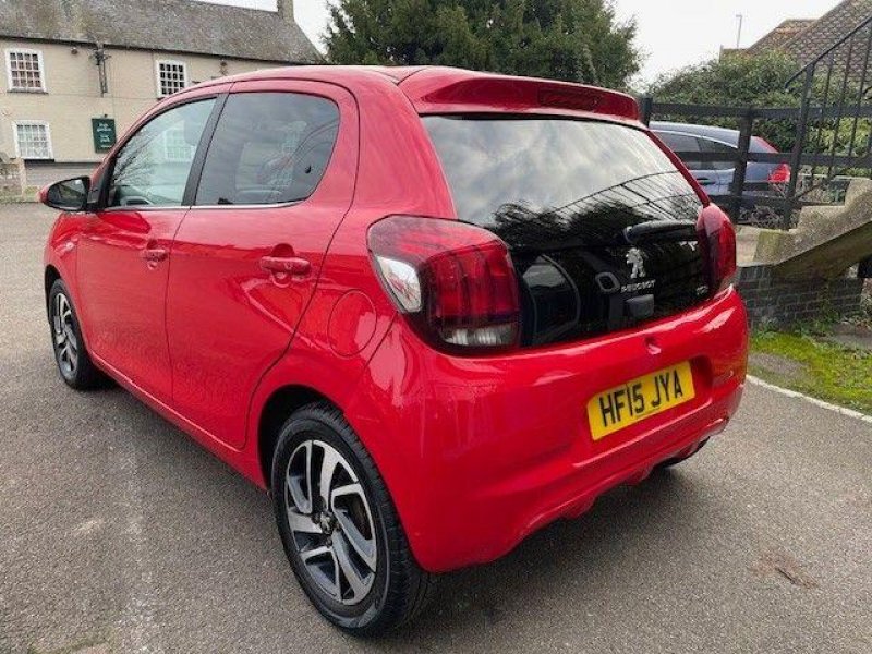 PEUGEOT 108