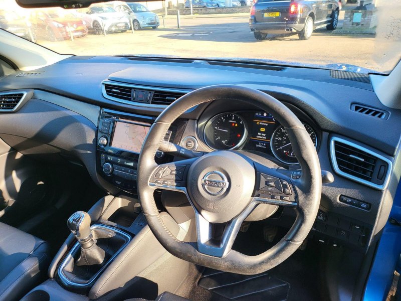 NISSAN QASHQAI