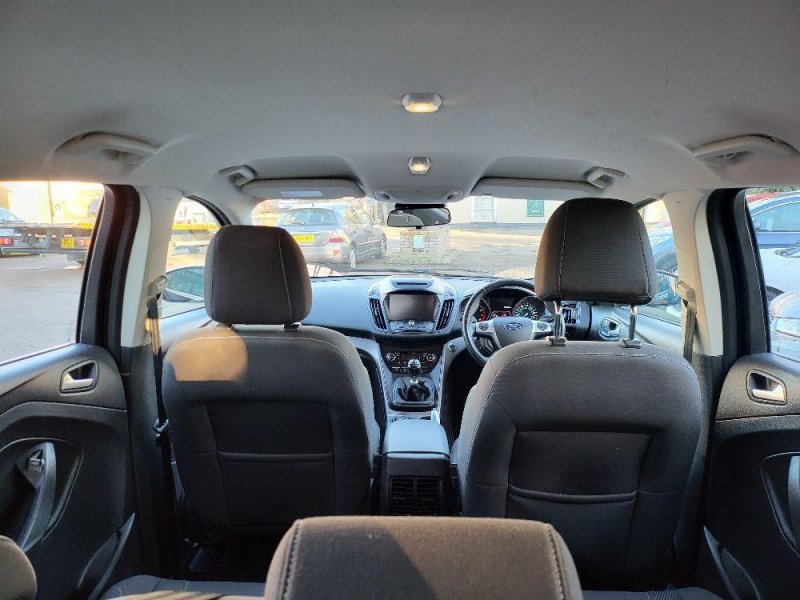 FORD KUGA