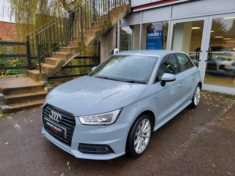 View AUDI A1 1.0 TFSI S line Sportback S Tronic Euro 6 (s/s) 5dr (Nav)