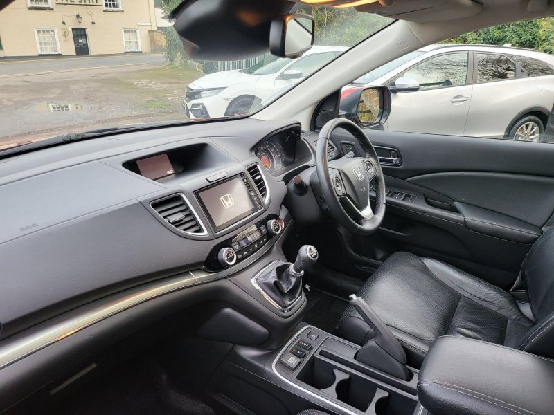 HONDA CR-V