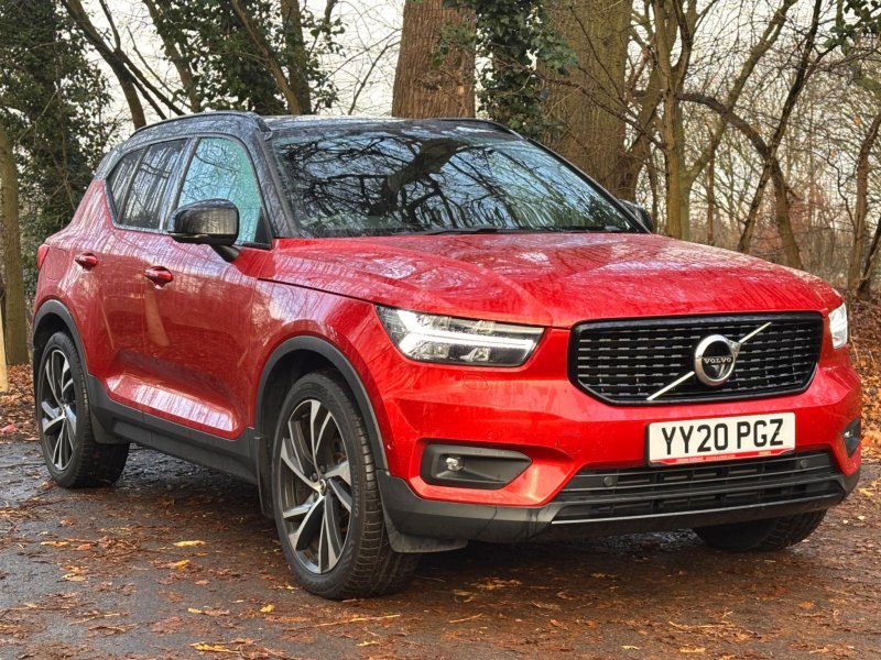 View VOLVO XC40 2.0 D3 R-Design Pro Euro 6 (s/s) 5dr