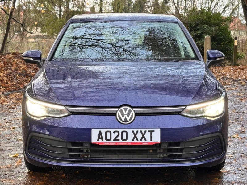 View VOLKSWAGEN GOLF 1.5 TSI Life Euro 6 (s/s) 5dr