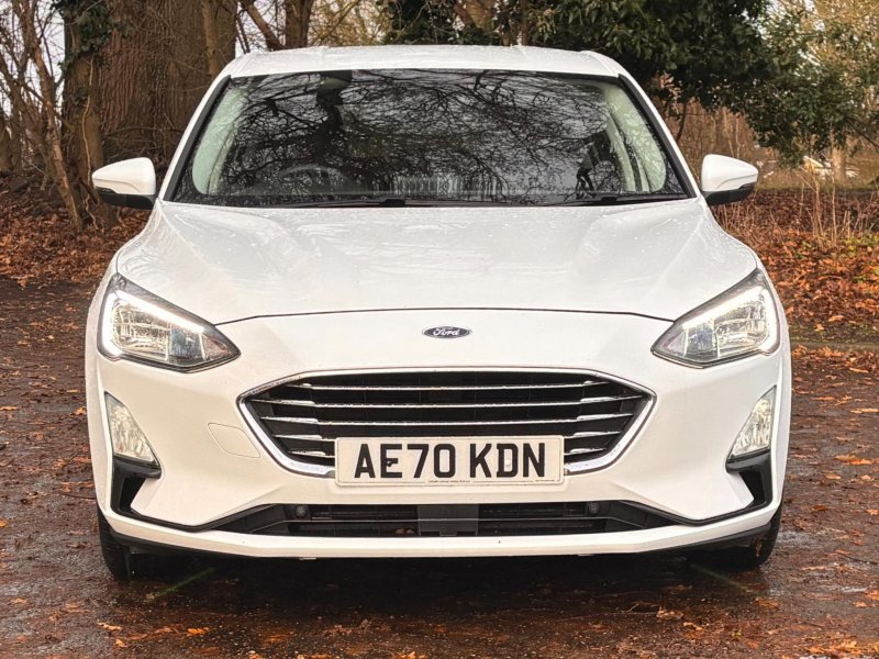 View FORD FOCUS 1.0T EcoBoost Titanium Euro 6 (s/s) 5dr