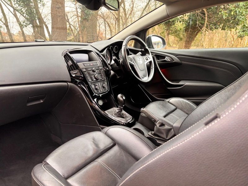 VAUXHALL ASTRA GTC