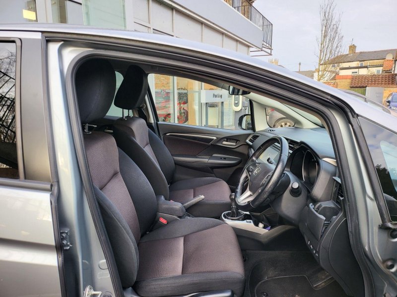HONDA JAZZ