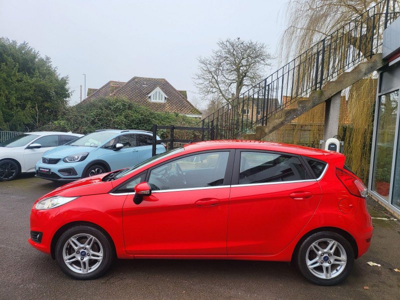 FORD FIESTA