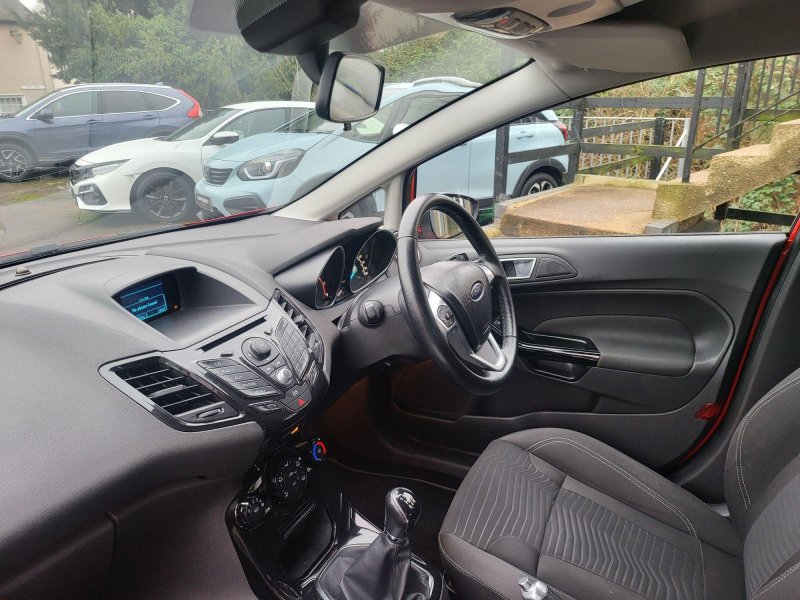 FORD FIESTA