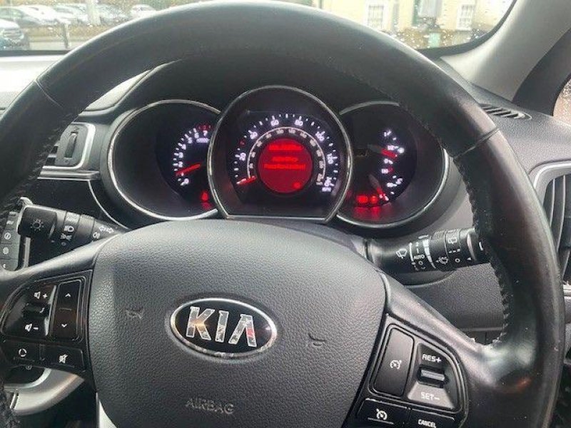 View KIA RIO 1.4 EcoDynamics 3 Euro 6 (s/s) 5dr