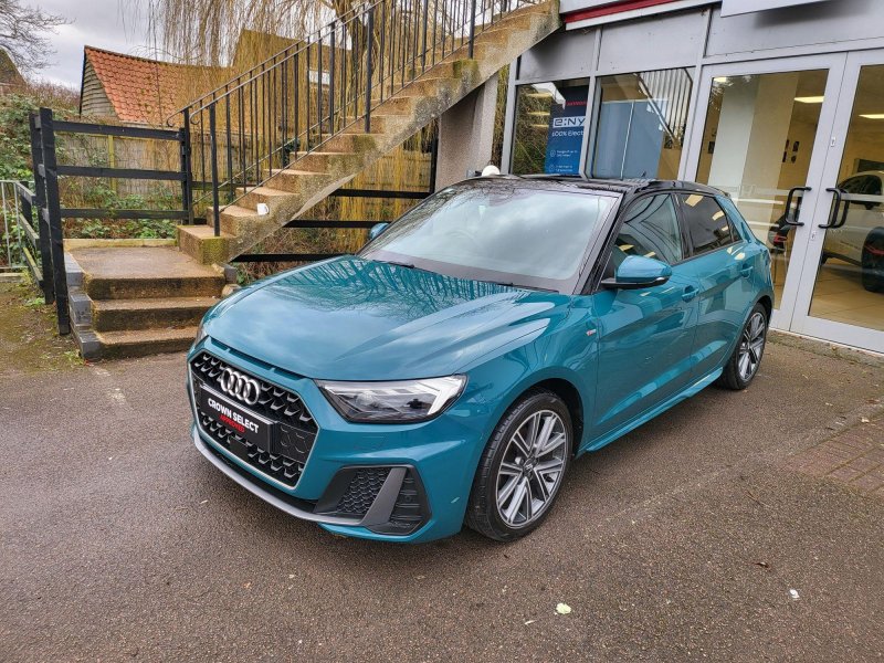 View AUDI A1 1.0 TFSI 30 S line Sportback Euro 6 (s/s) 5dr