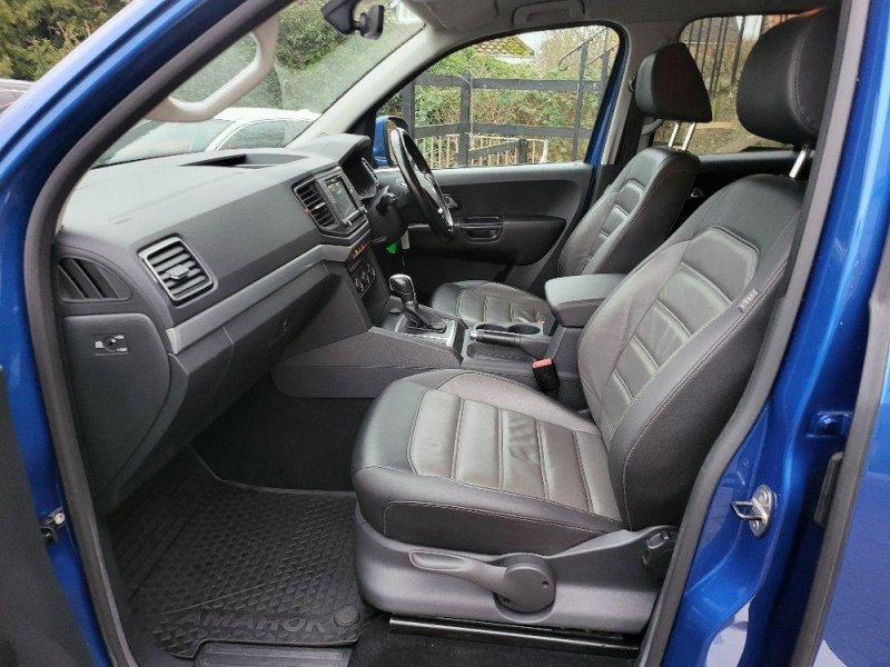 VOLKSWAGEN AMAROK