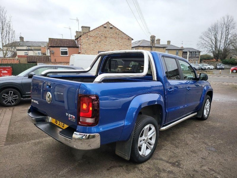 VOLKSWAGEN AMAROK