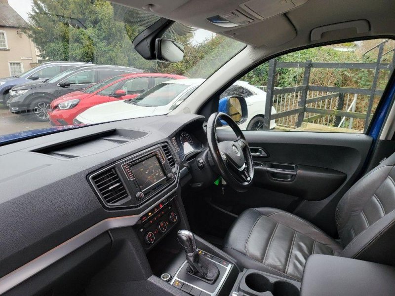 VOLKSWAGEN AMAROK