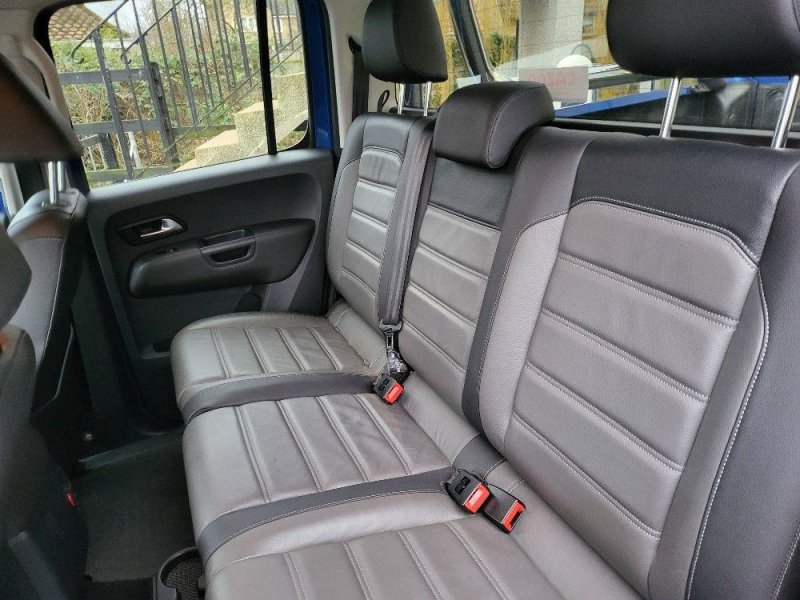 VOLKSWAGEN AMAROK