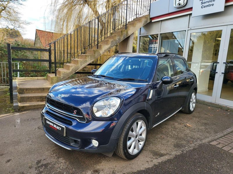 MINI COUNTRYMAN